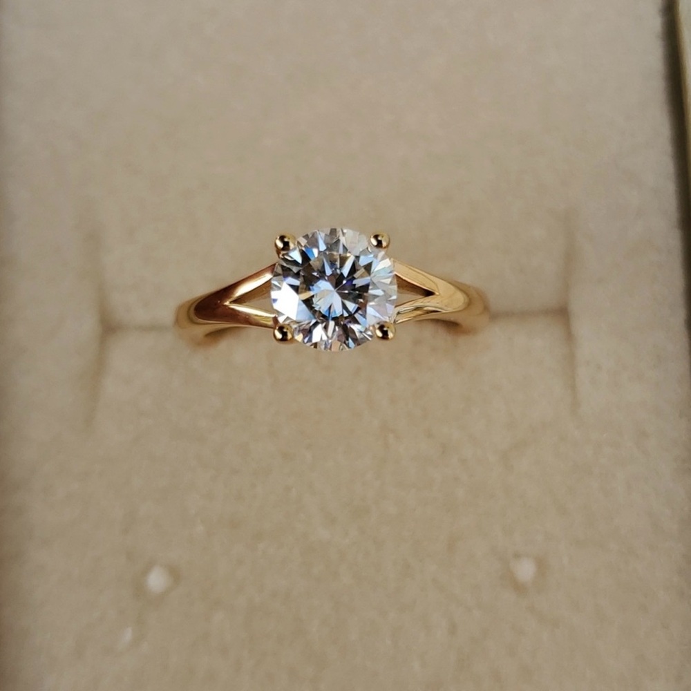 Moissanite Solitaire Ring